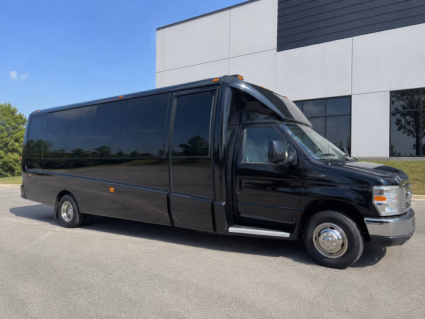 aliso viejo bring the prom night energy with aliso viejo party bus rentals