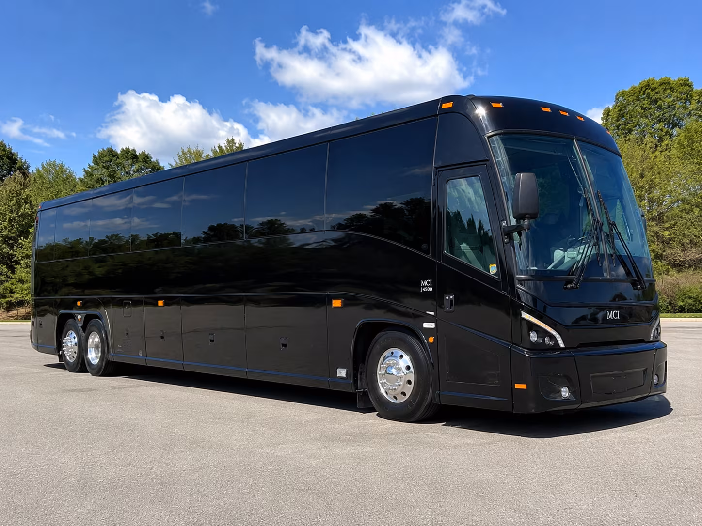 lagunaniguelcharterbuscompany com puts metrolink last mile connections within reach for your team