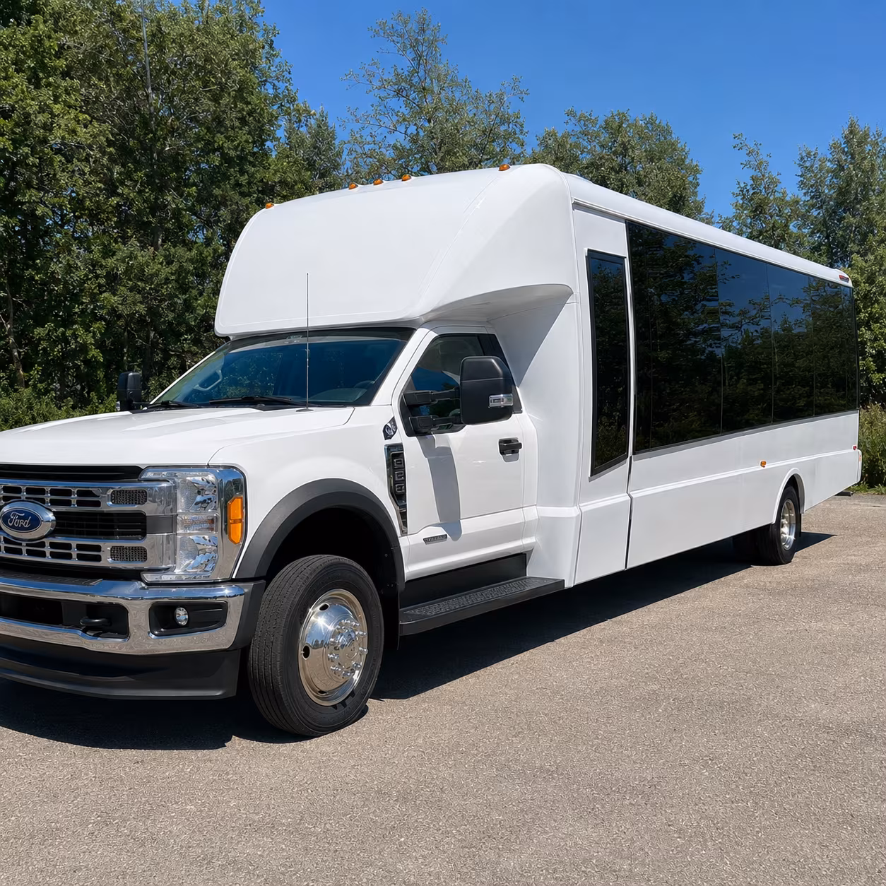 we help you compare buses for padres games and san diego sports trips